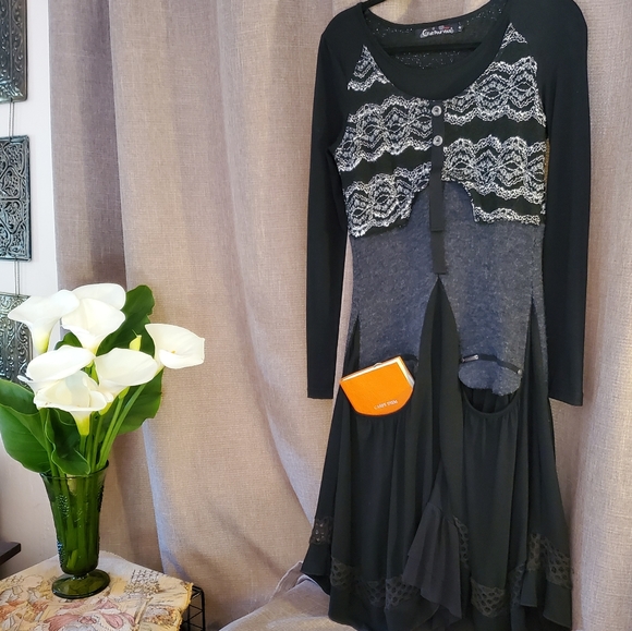 Authentic Couture Dress by C'Fait Pour Vous Paris - Picture 1 of 8